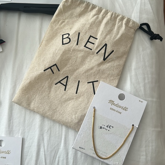 Madewell Demi-Fine Skinny Herringbone Chain - Picture 5 of 7